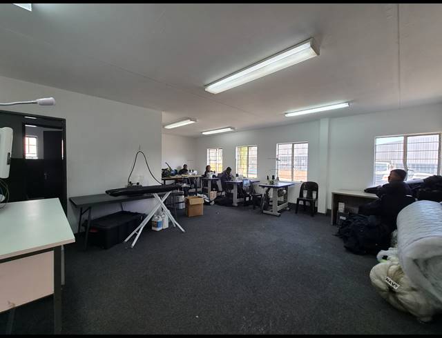 450M² WAREHOUSE TO LET IN ALLANDALE
